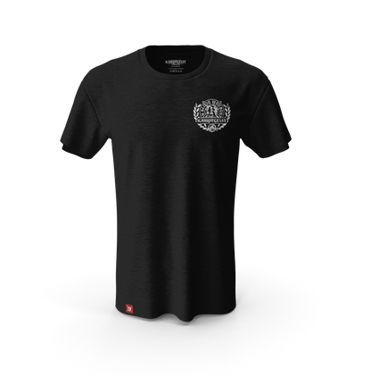 Das Bild zeigt das schwarze Kampfgeist T-Shirt mit dem Lorbeer Druck in weiß